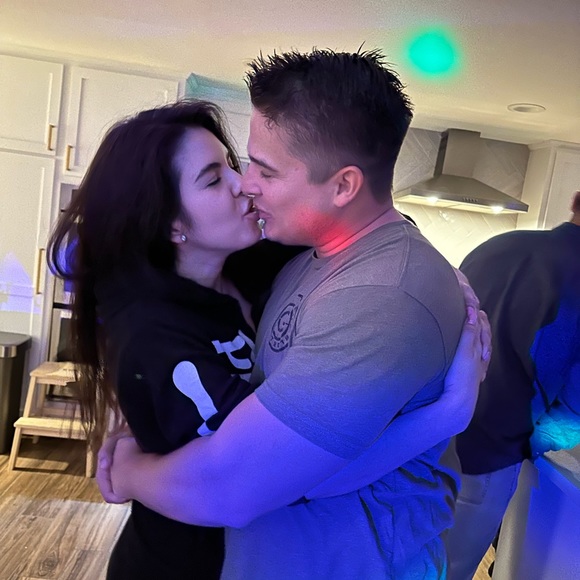 Meet your Posher, Rob - Picture 2 of 4